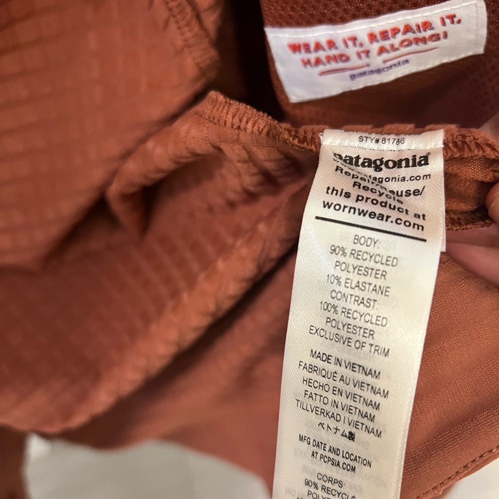 NWT Patagonia Men’s R1 TechFace Brown Hooded Jacket S - Picture 4 of 5